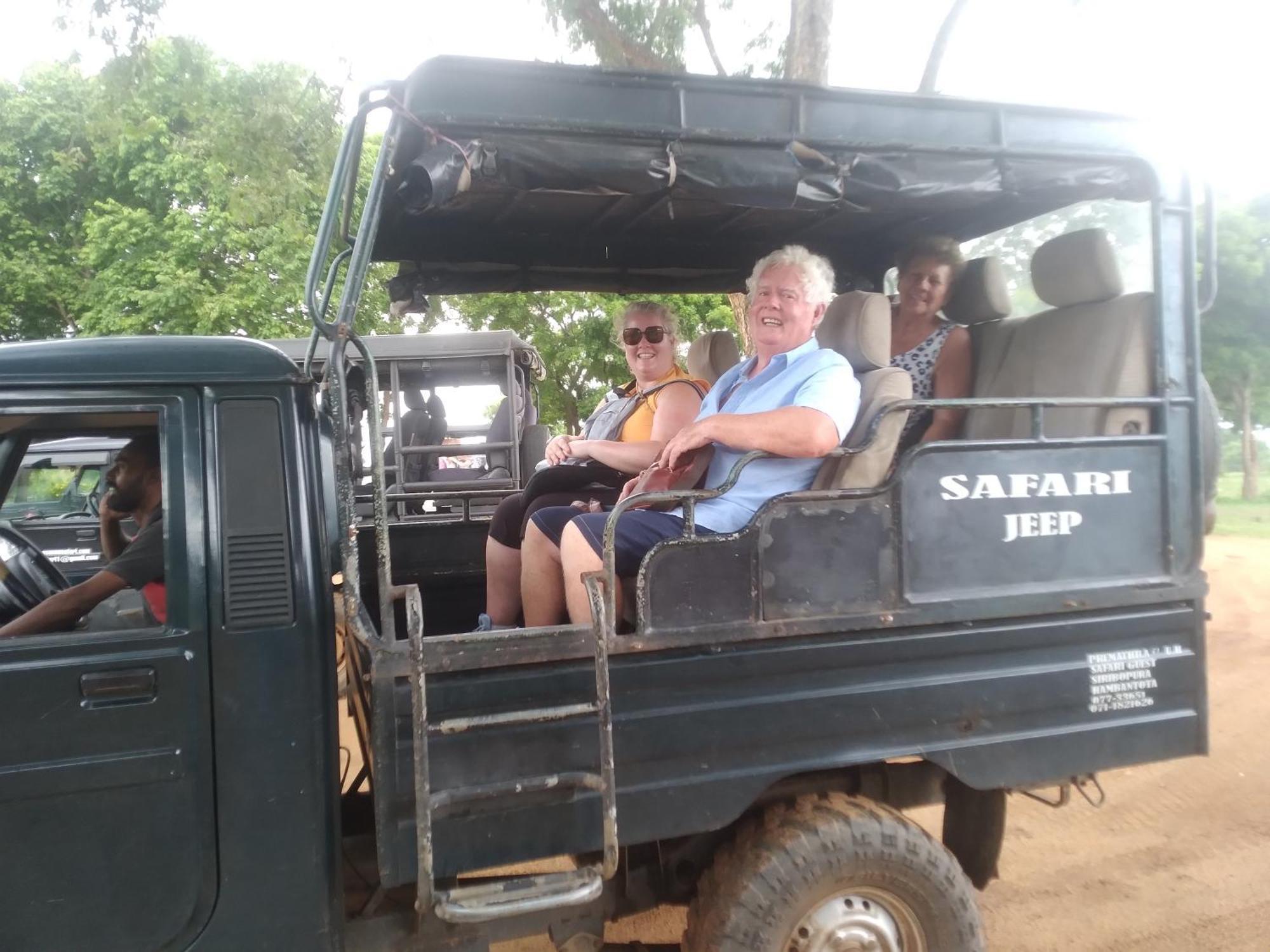Happy Beach Safari Retreat Hambantota Extérieur photo