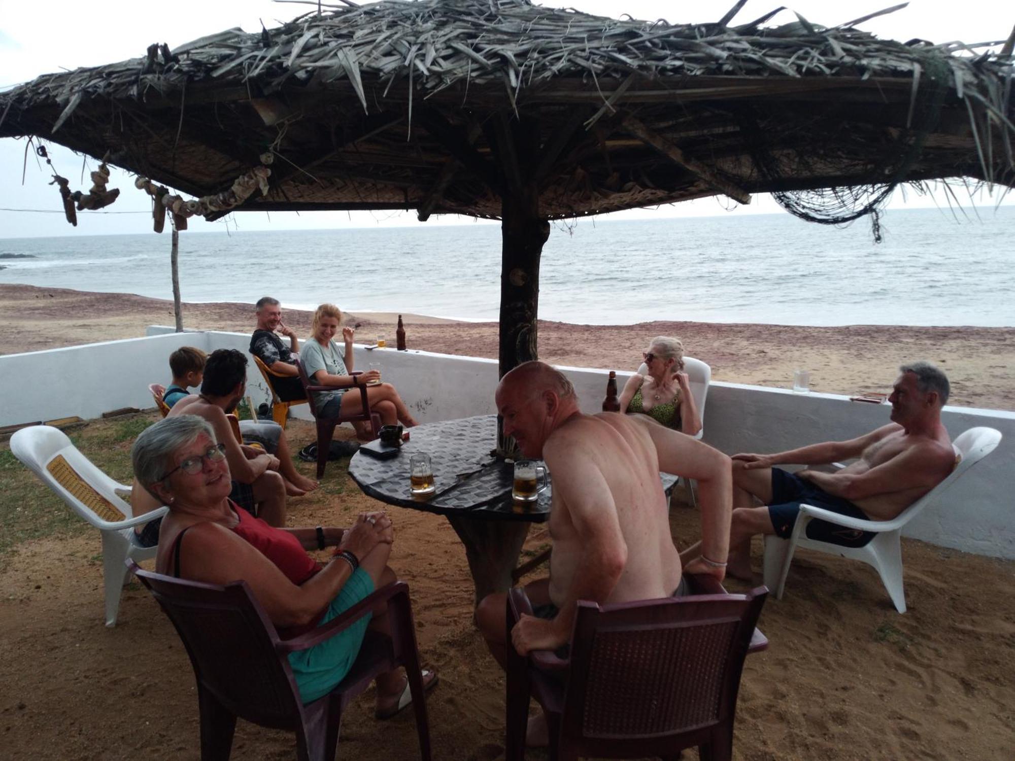 Happy Beach Safari Retreat Hambantota Chambre photo